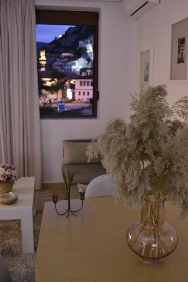 Aria Apartment Berat Eksteriør bilde